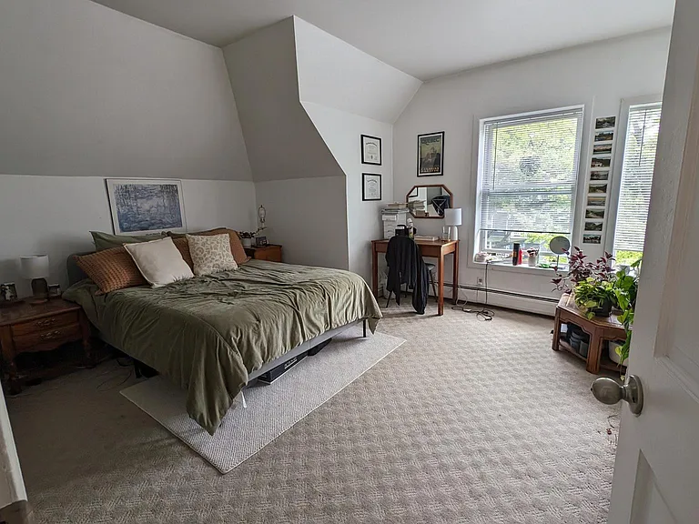 51 Argyle St #3 — Photo 3