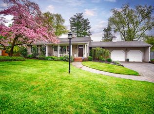 11 Fieldcrest Ln, Brick, NJ 08724