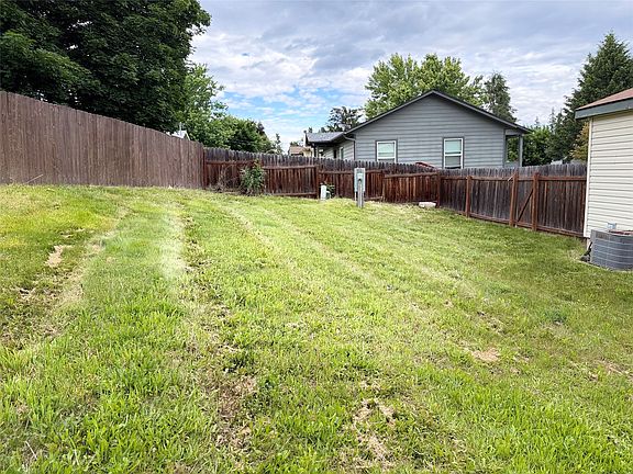2nd image of 266 Highwood Dr