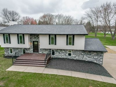 9917 Strausser St NW, Canal Fulton, OH, 44614