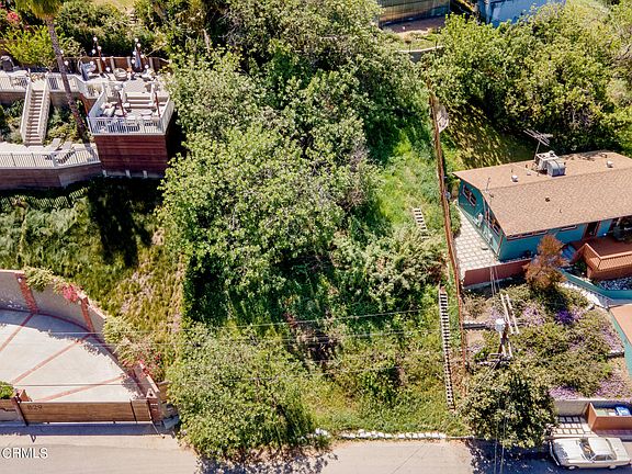 5th image of 841 Cynthia Ave