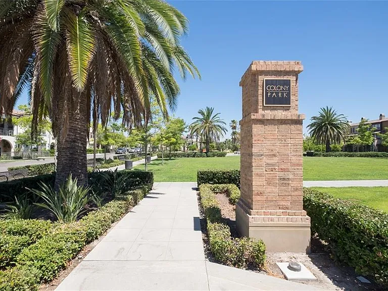 609 S Casita St — Photo 40