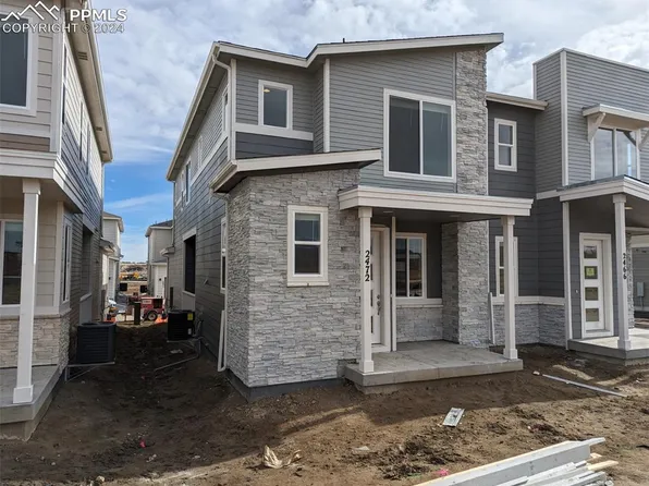 2472 Purple Fountain Poin, Colorado Springs, CO 80915