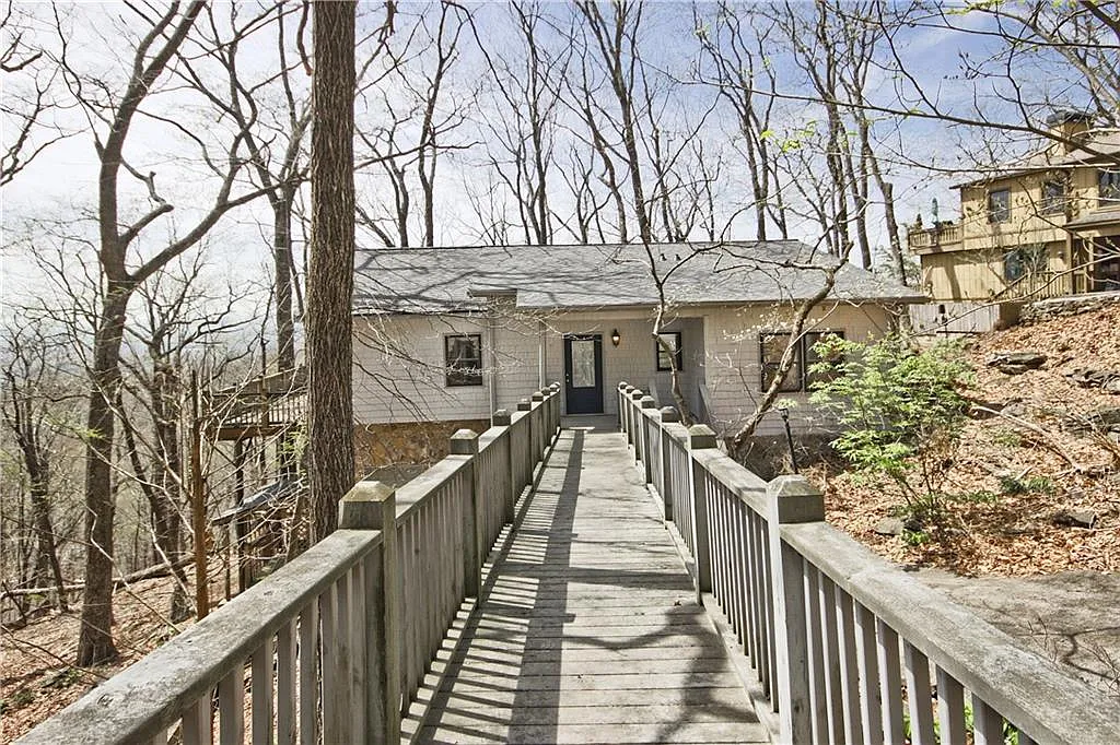 193 Valley View Trl photo 1