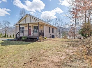480 Penland St, Clyde, NC 28721
