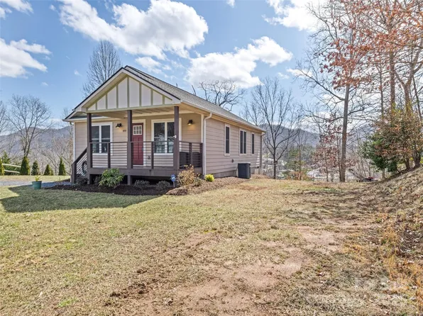 480 Penland St, Clyde, NC 28721
