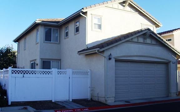 3rd image of 2336 S Nightshade Ln