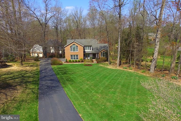 1st image of 5920 Fairview Woods Dr