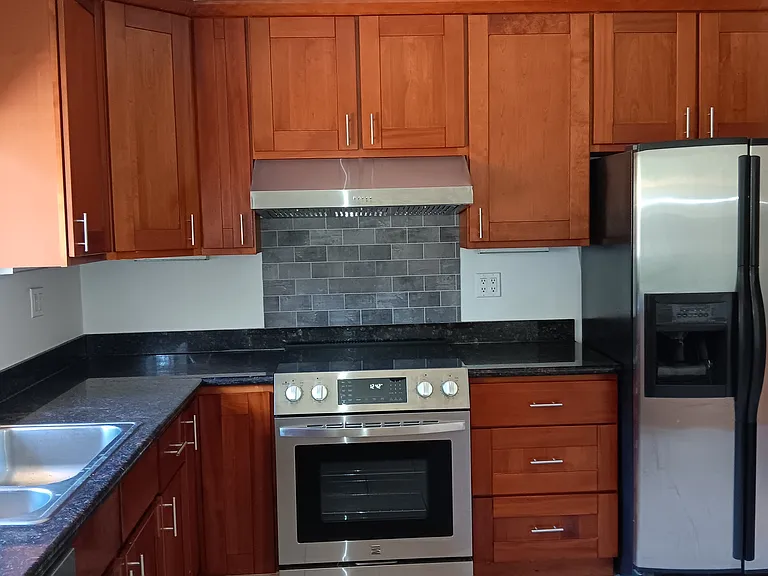 15 Carmel Dr — Photo 11