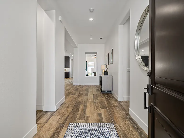 75201 Citadel Pl — Photo 6