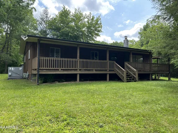 111 Reed Ln, Helenwood, TN 37755