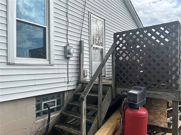 4th image of 108 Chalfant St