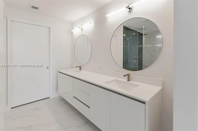 700 NE 24th St #904 — Photo 19