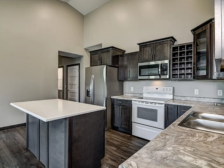 3612 Spooner Ave — Photo 12