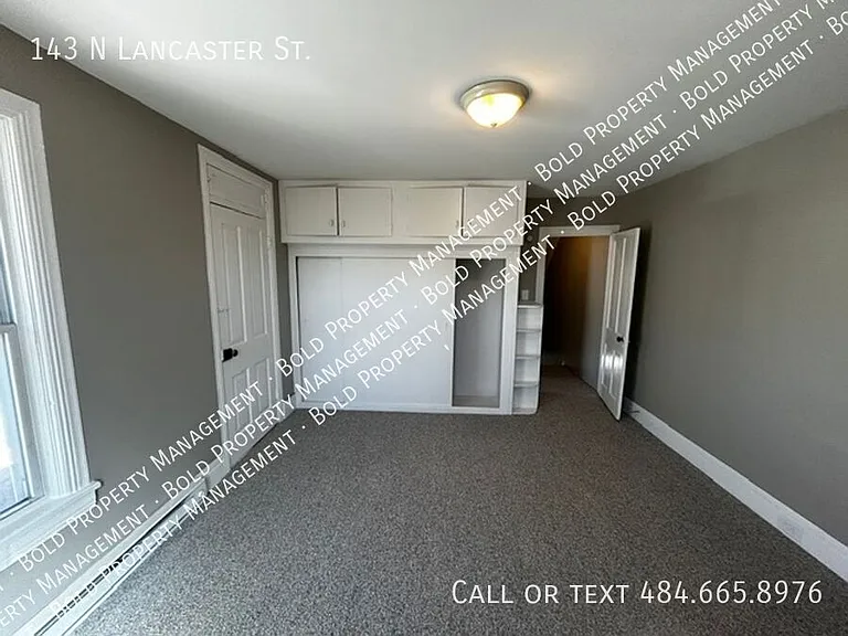143 N Lancaster St — Photo 2
