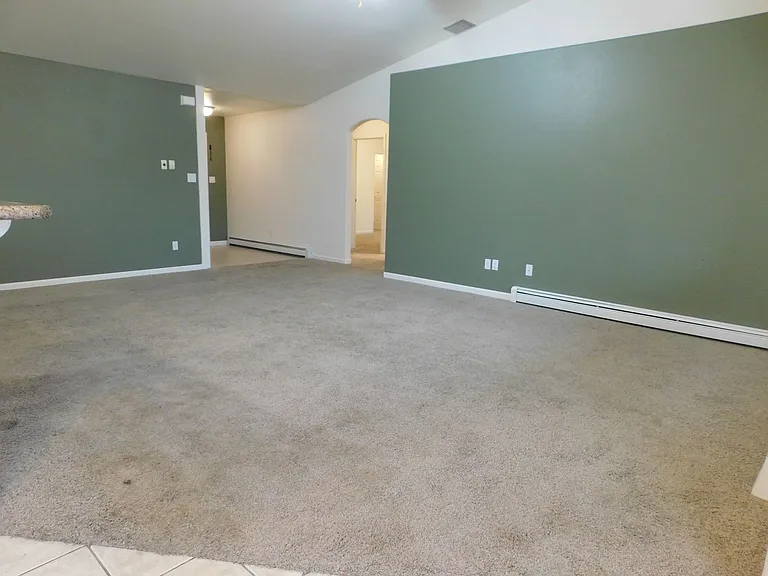 3016 Oakwood Dr — Photo 4