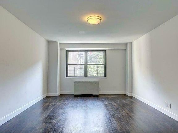 4th image of 600 E 88th St #7