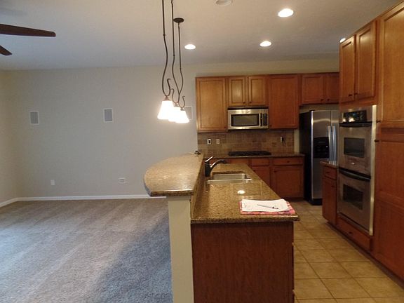 4th image of 111 Northwoods Blvd #Jke4kzyq9