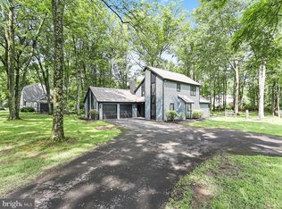 476 N Shady Retreat Rd, Doylestown, PA 18901