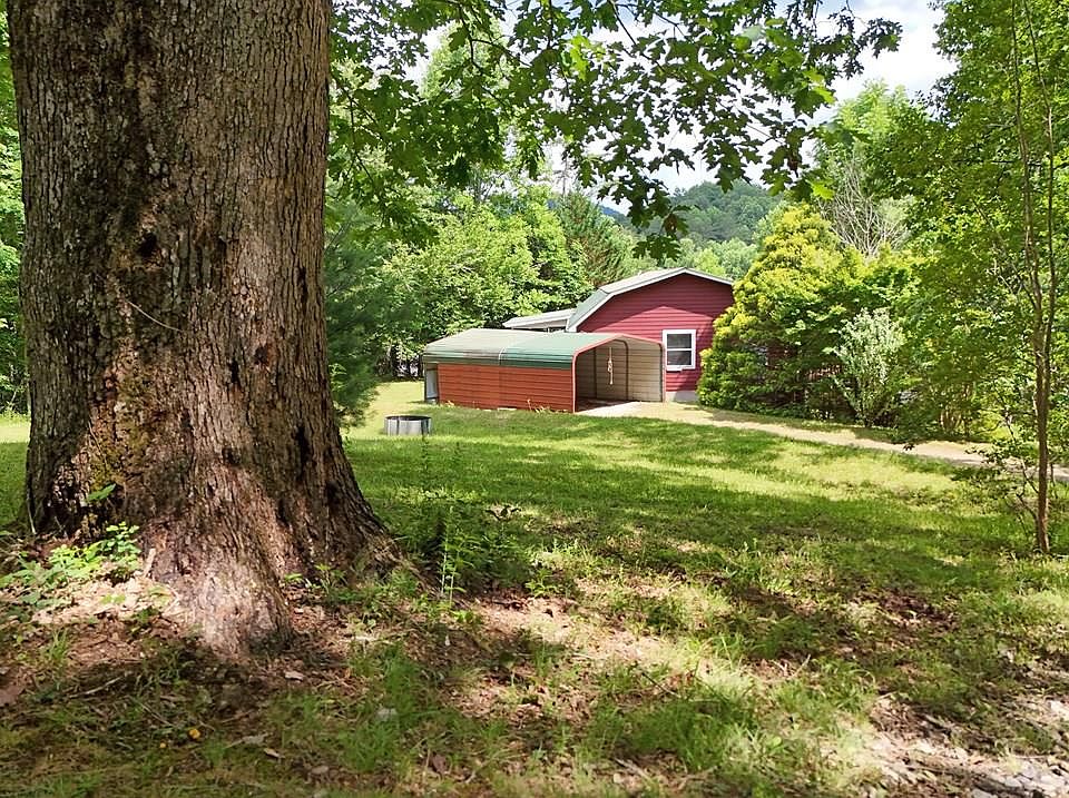 1st image of 34 Summerhill Ln