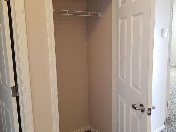 2nd image of 1631 Belsly Blvd APT 208