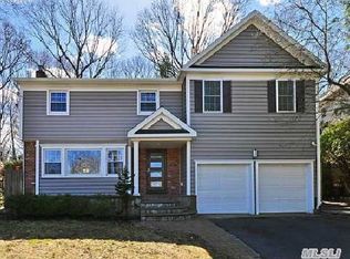 11 Spruce Ct, Huntington, NY 11743