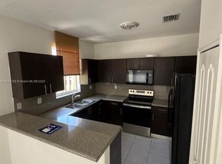 15071 SW 9th Ln, Miami, FL 33194