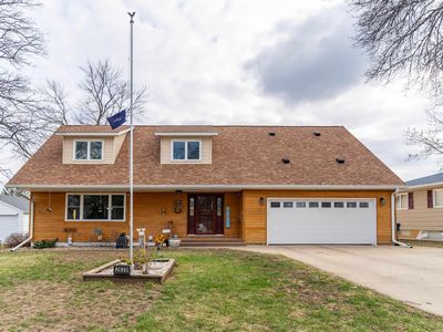2839 Saratoga Dr, Waterloo, IA, 50702