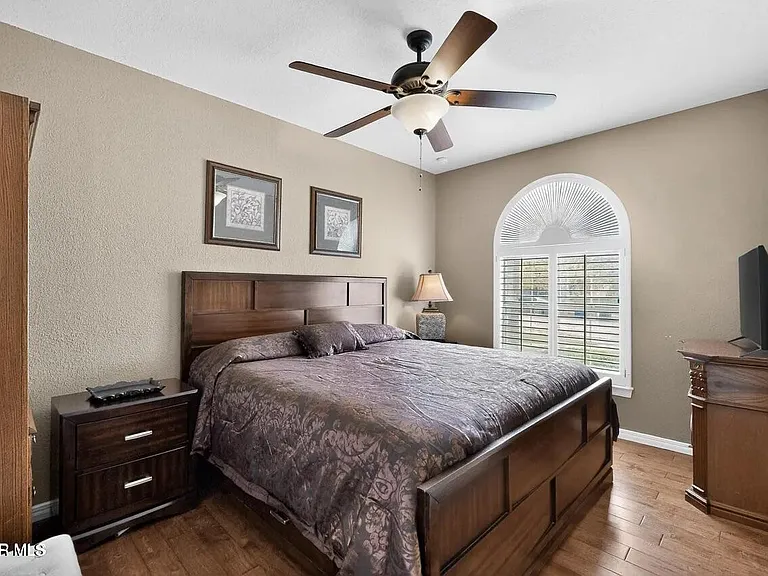 6909 Desert Canyon Dr — Photo 23