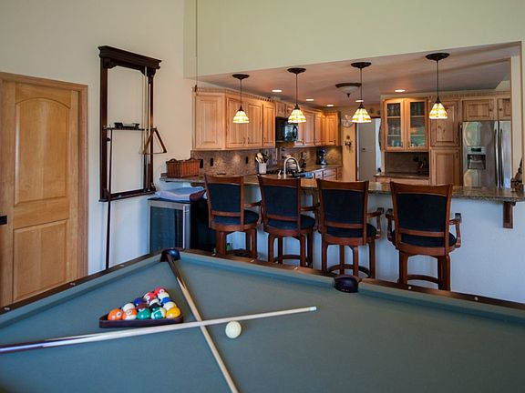 5th image of 10836 Lake Steilacoom Dr SW