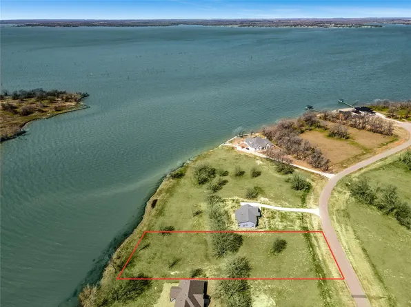 66 Admiral Shores Dr, Streetman, TX 75859