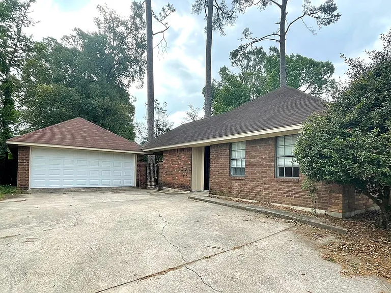 103 Comanche Cir — Photo 16
