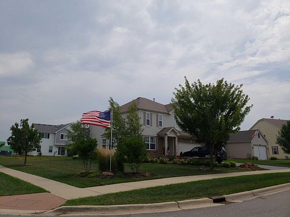 2nd image of 3020 Braeburn Way