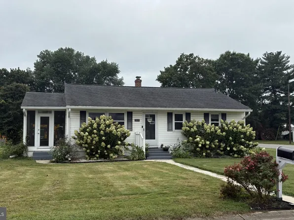 300 Oak St, Centreville, MD 21617