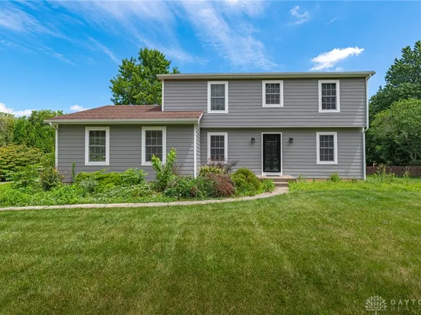 2499 Seneca Dr, Troy, OH 45373