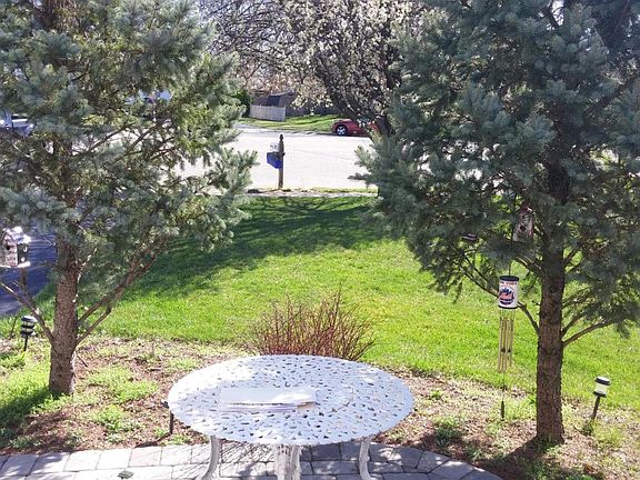 2nd image of 2062 Nakiska Ct