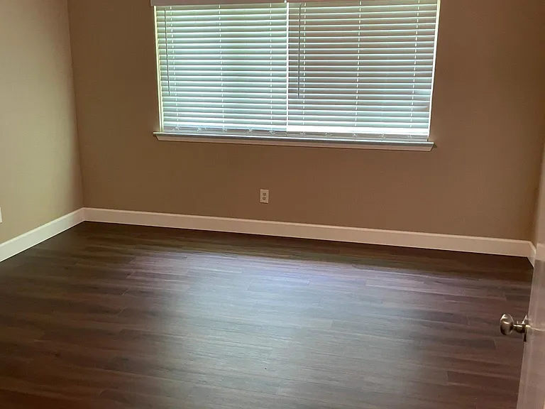 3430 Walhalla Dr — Photo 11