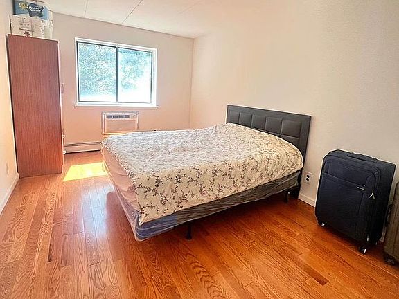 5th image of 5616 Seabury St APT 2A