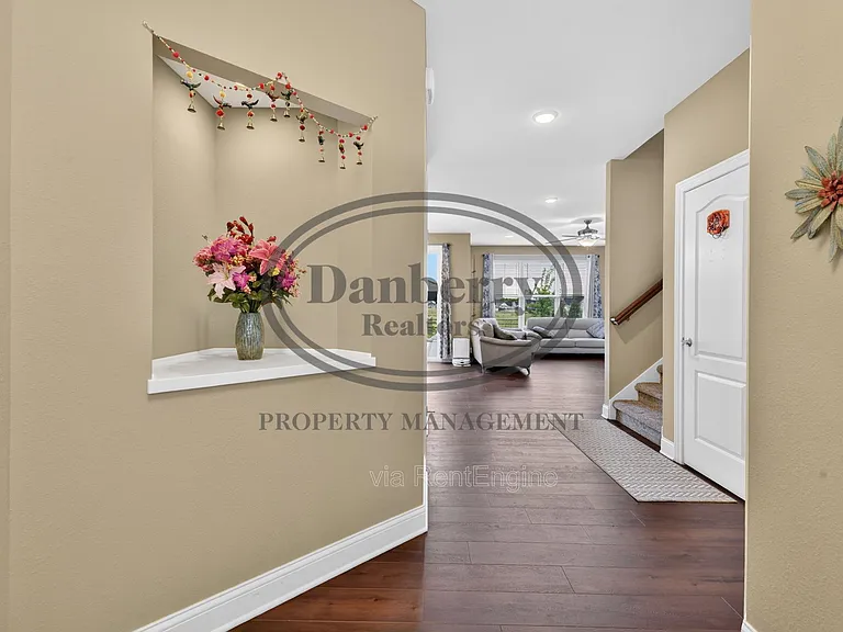 24989 Reddington Ct — Photo 3