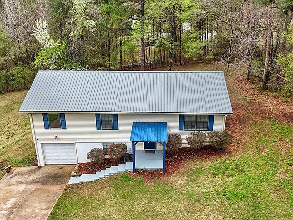 4th image of 122 Cowley Dr