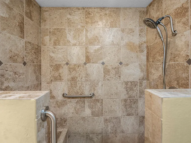 127 Marlin Ave — Photo 19