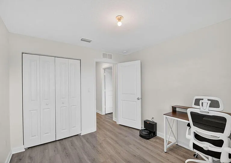 6933 N Harbours Edge Ave — Photo 31