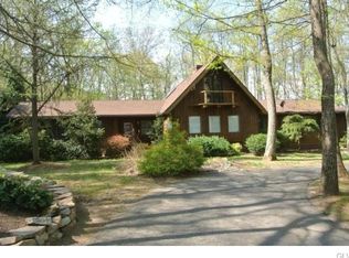 3152 Mountain Rd, Saylorsburg, PA 18353