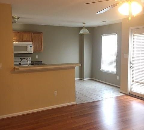 4th image of 503 Jean Ct
