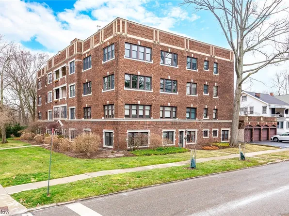 2368 Grandview Ave #18, Cleveland Heights, OH 44106