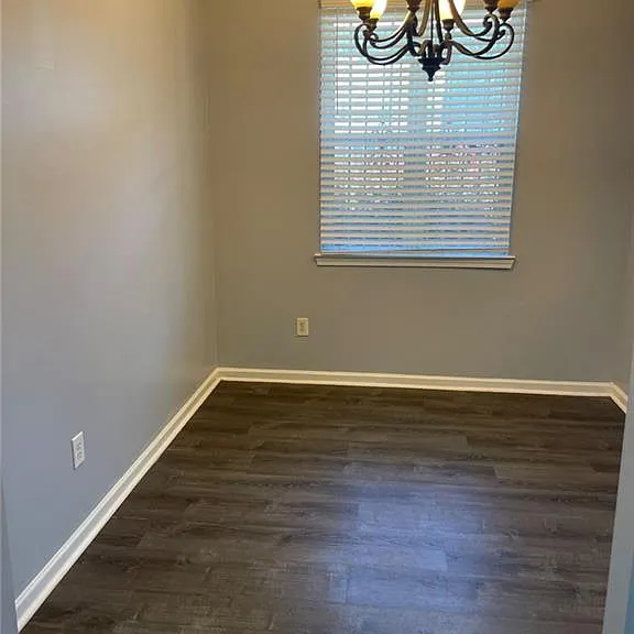 6316 Ellenwood Dr — Photo 5