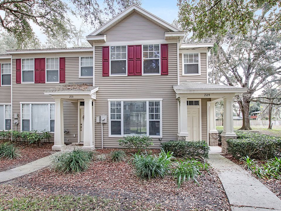 1st image of 2129 Golden Oak Ln