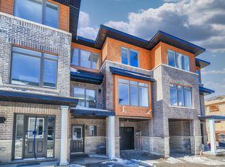 61 Soho St #116, Hamilton, ON L8J 0L4