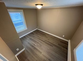 1131 Smithtown Ave #1, Bohemia, NY 11716