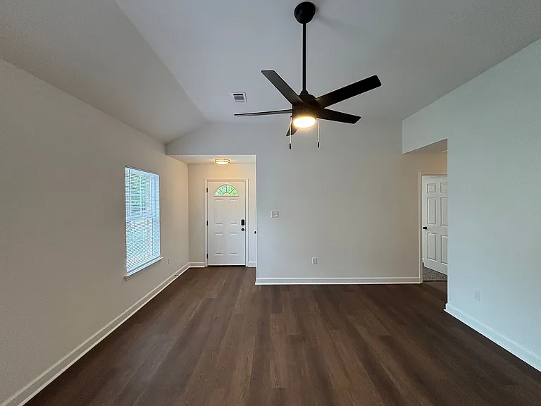 3005 Wolfe St — Photo 13